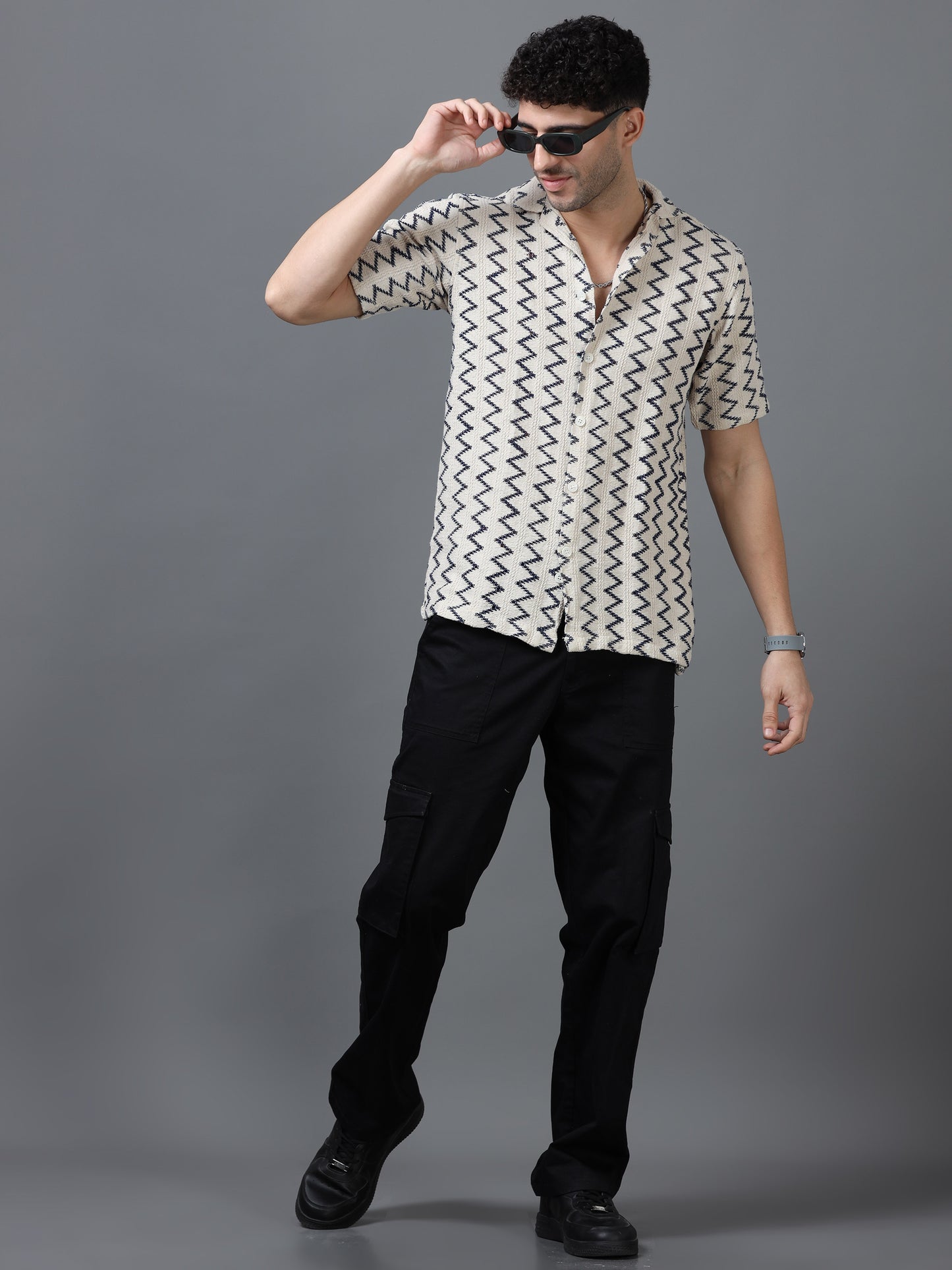 Men's Beige Color 100% Cotton Zig Zag Half Sleeve Shirt