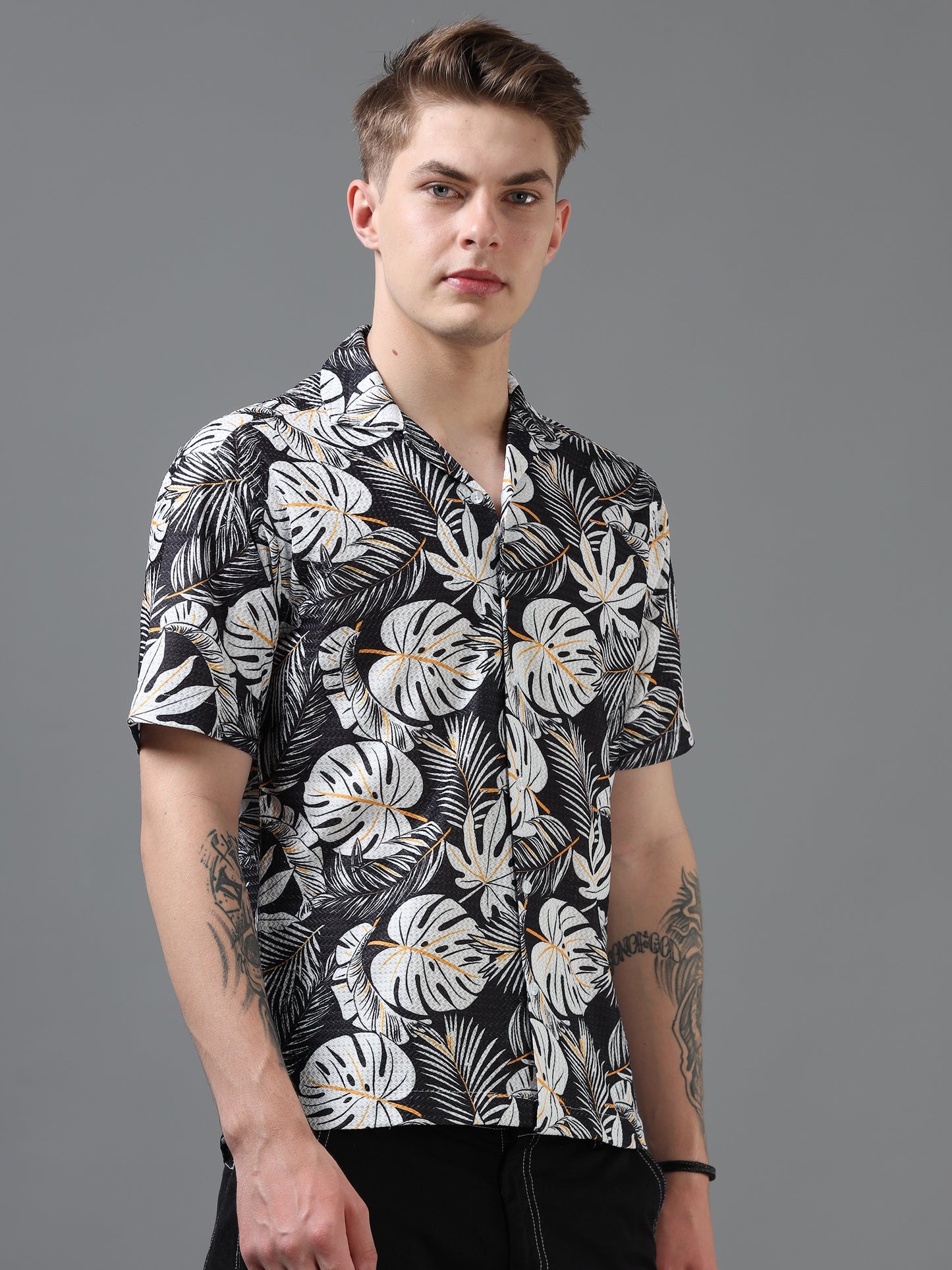 Black and White Color Tussar cotton Printed Half Sleeve Shirt