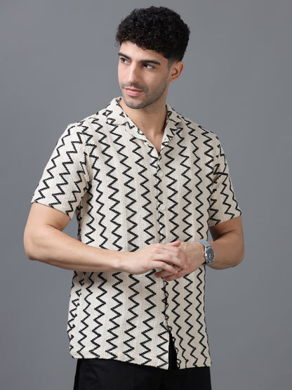 Men's Off white 100% Cotton Zig Zag Half Sleeve Shirt