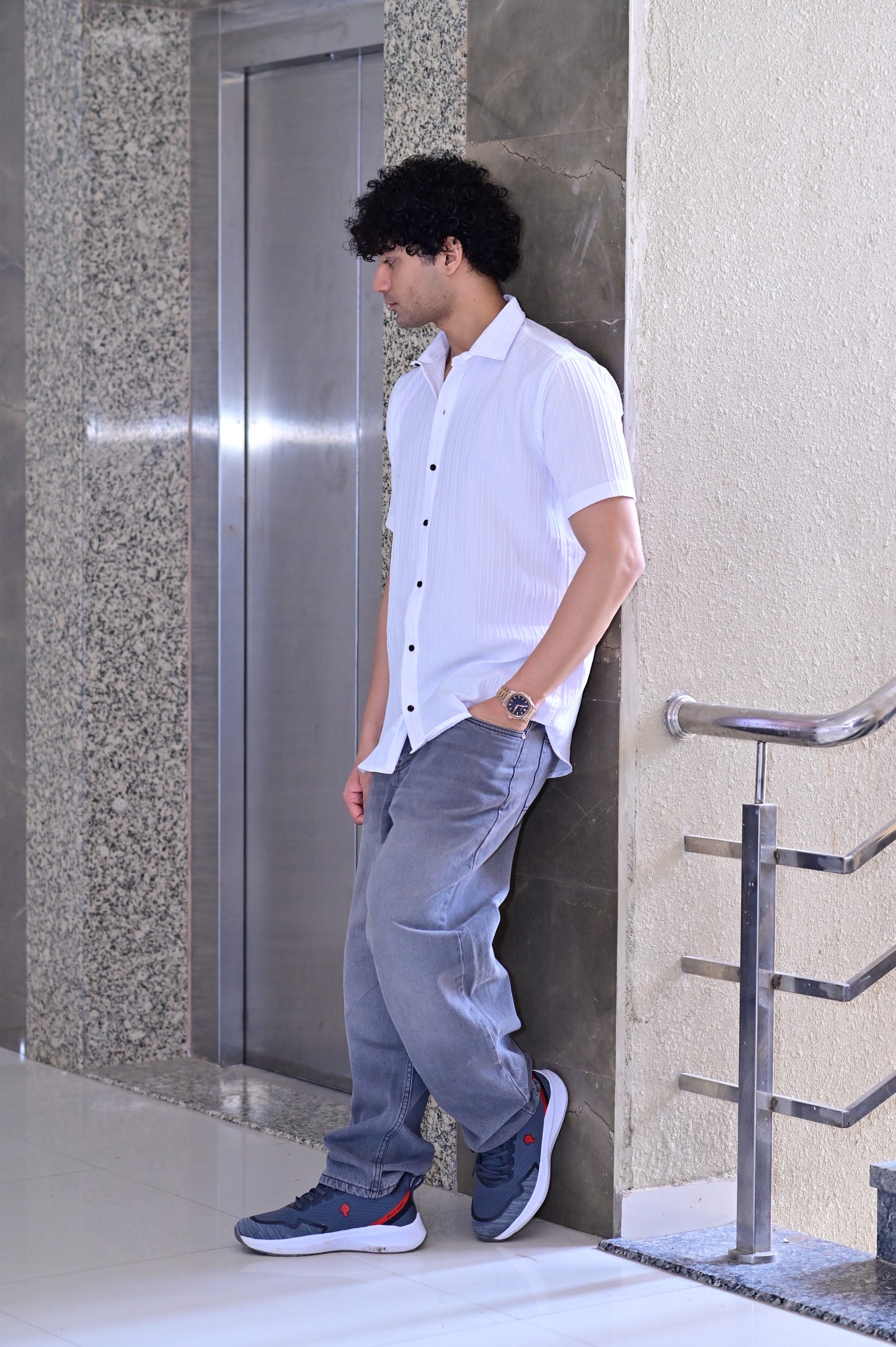 Men's Sugar Cane White Slim-Fit Poly Cotton Shirt